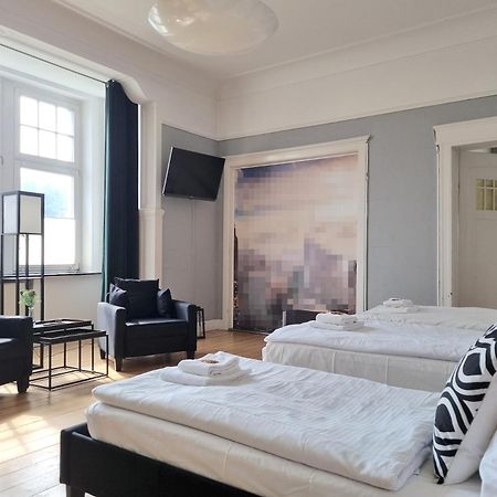 Charysma - Jugendstil Trifft Moderne, Schlafzimmer Mit Smart-Tv, Tischfussball, Darts, Parkplatz Χάμελν Εξωτερικό φωτογραφία