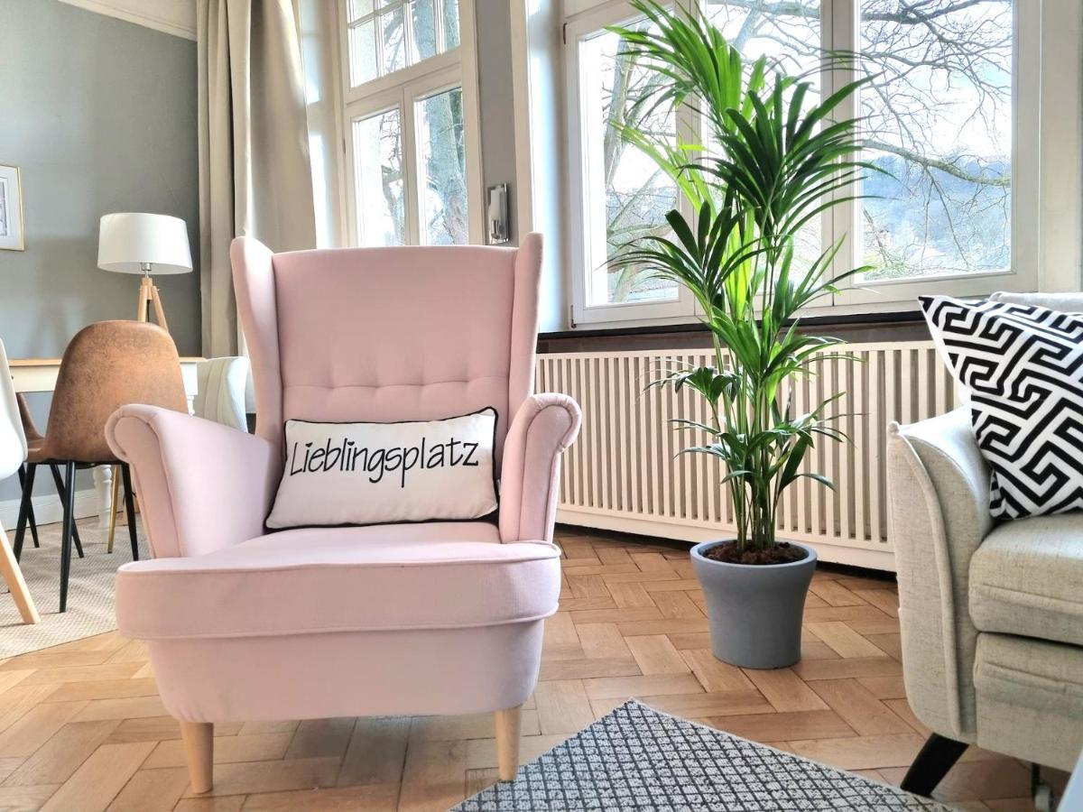 Charysma - Jugendstil Trifft Moderne, Schlafzimmer Mit Smart-Tv, Tischfussball, Darts, Parkplatz Χάμελν Εξωτερικό φωτογραφία