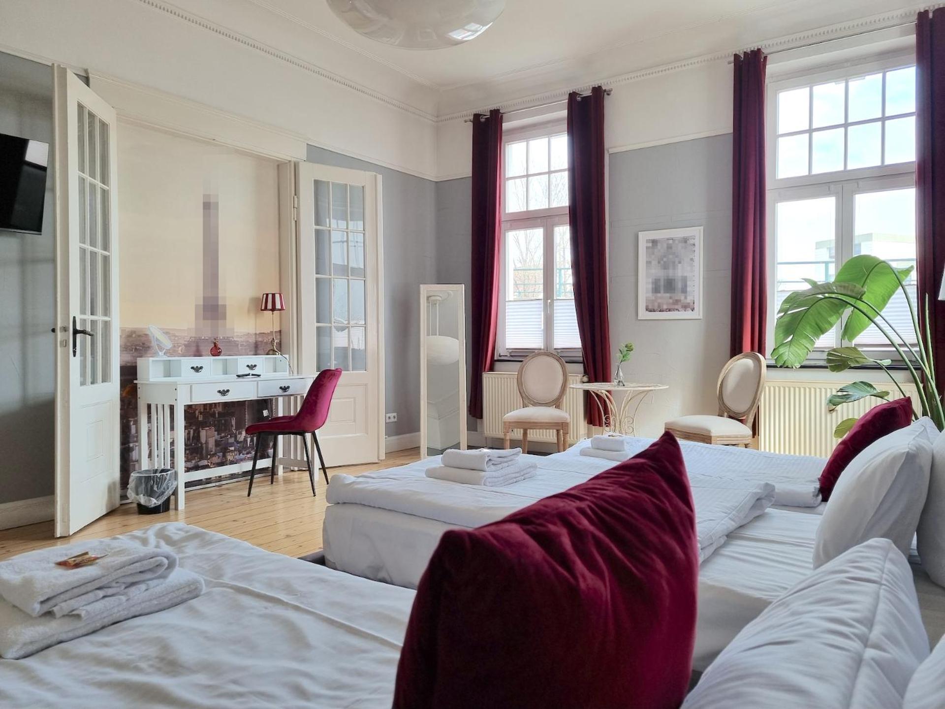 Charysma - Jugendstil Trifft Moderne, Schlafzimmer Mit Smart-Tv, Tischfussball, Darts, Parkplatz Χάμελν Εξωτερικό φωτογραφία