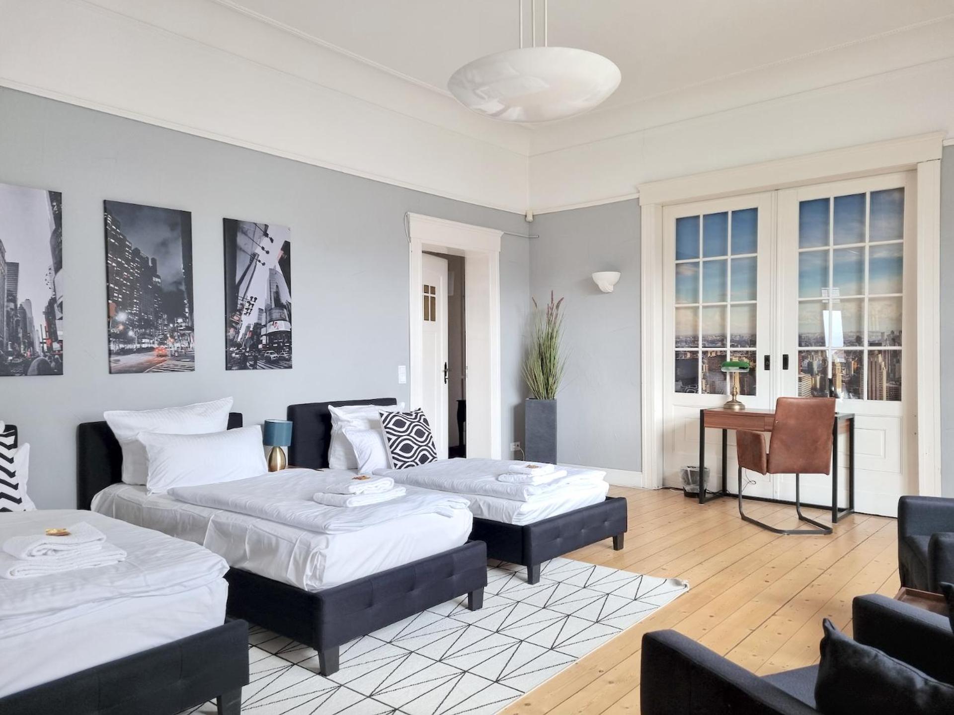 Charysma - Jugendstil Trifft Moderne, Schlafzimmer Mit Smart-Tv, Tischfussball, Darts, Parkplatz Χάμελν Εξωτερικό φωτογραφία